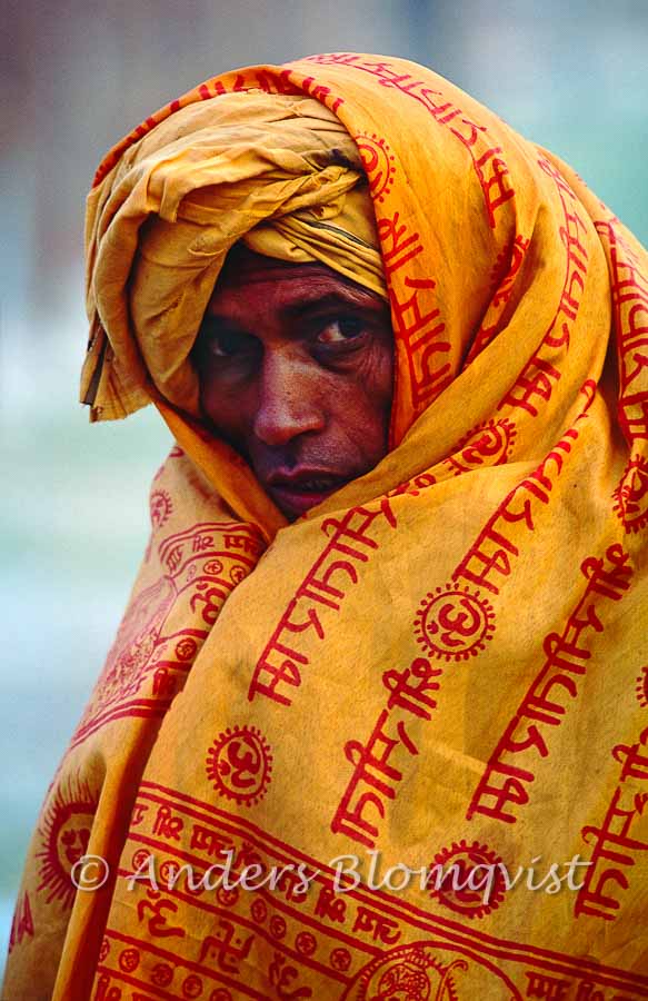  Pilgrim wrapped up against the morning chill 